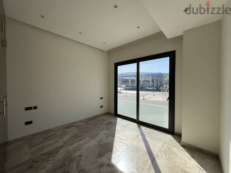 4 Bedroom Villa for Rent in Qurum 7