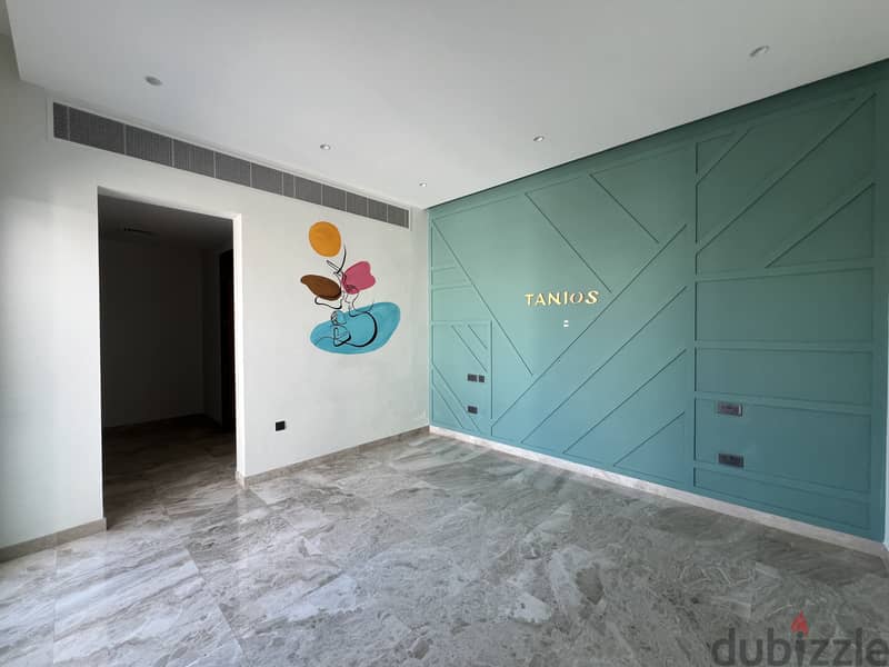 4 Bedroom Villa for Rent in Qurum 8