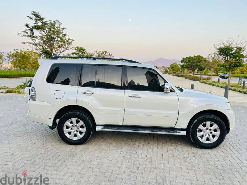 Mitsubishi Pajero 2014 7