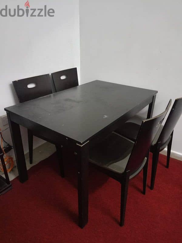 dining table 4 chair 1