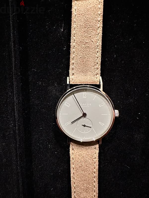 Nomos Tangente Box & Papers 3