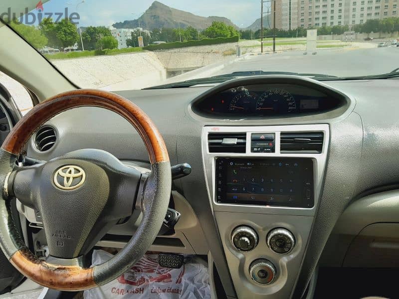 Toyota Yaris 2009 6