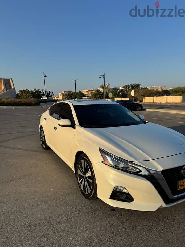 Nissan Altima 2019 9