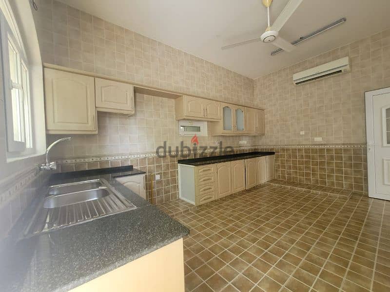 amazing villa 5 bhk for rent in ansab phase 3 9