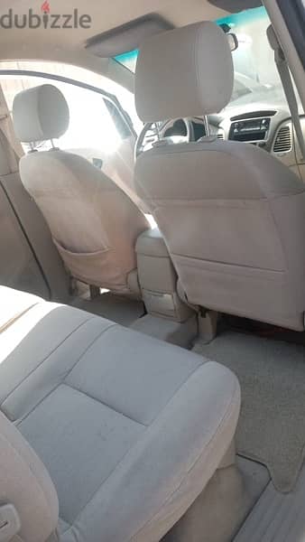 Toyota Innova 2011 7