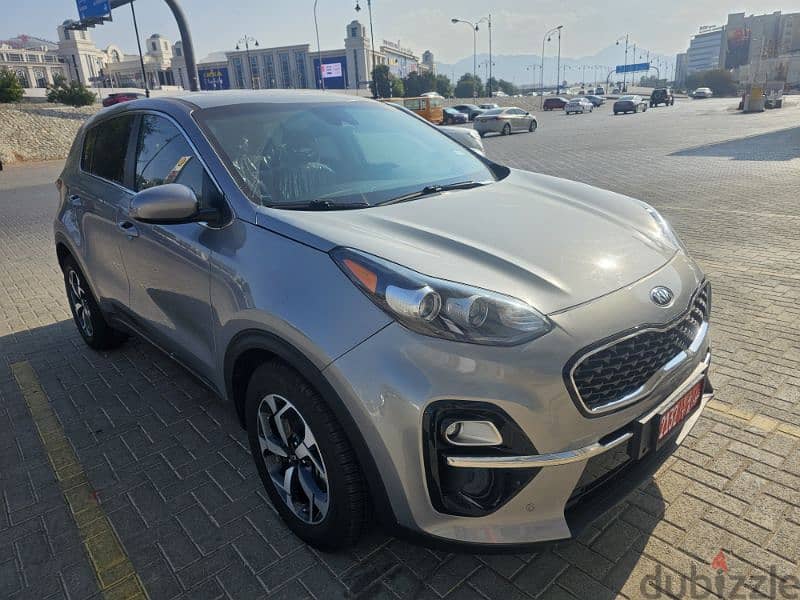 rent a car muscat  kia  sportage تأجير سيارات مسقط  الغبره 5