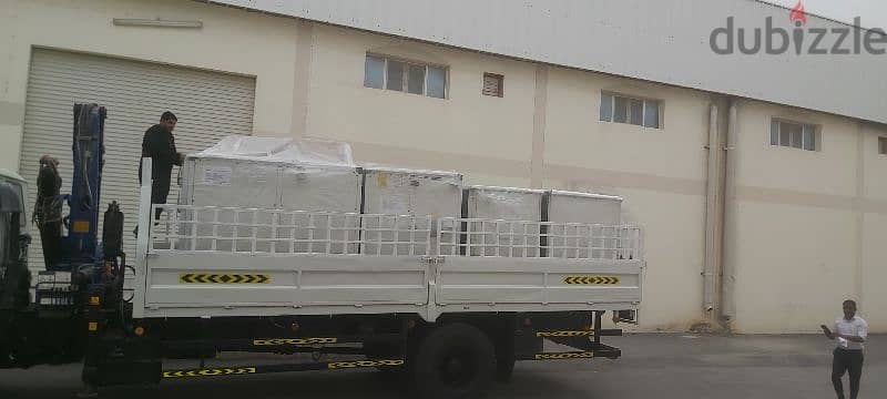 Hiup truck for rent all Muscat 7ton 10ton Best price 9595 26 58 House 2