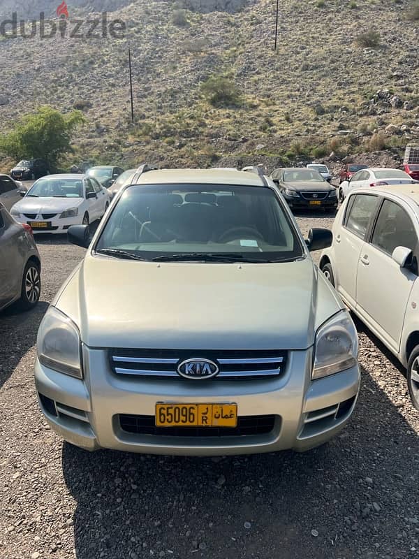 Kia Sportage 2008 good condition 4 cylinder 2.0 cc oman car 0