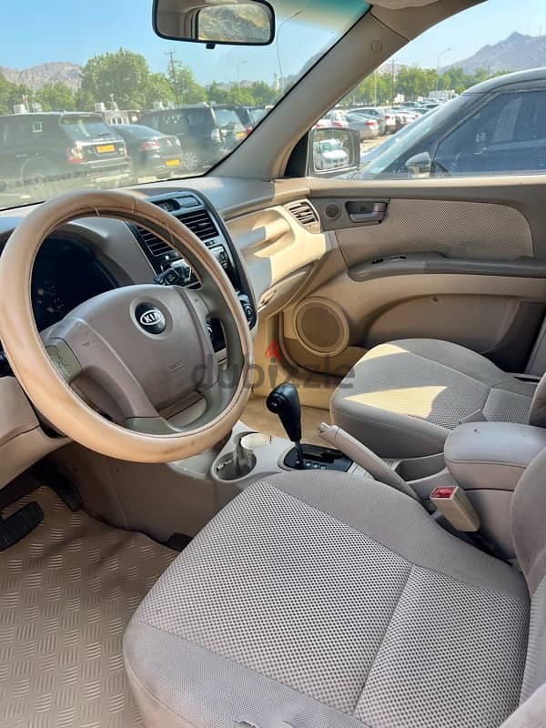 Kia Sportage 2008 good condition 4 cylinder 2.0 cc oman car 3