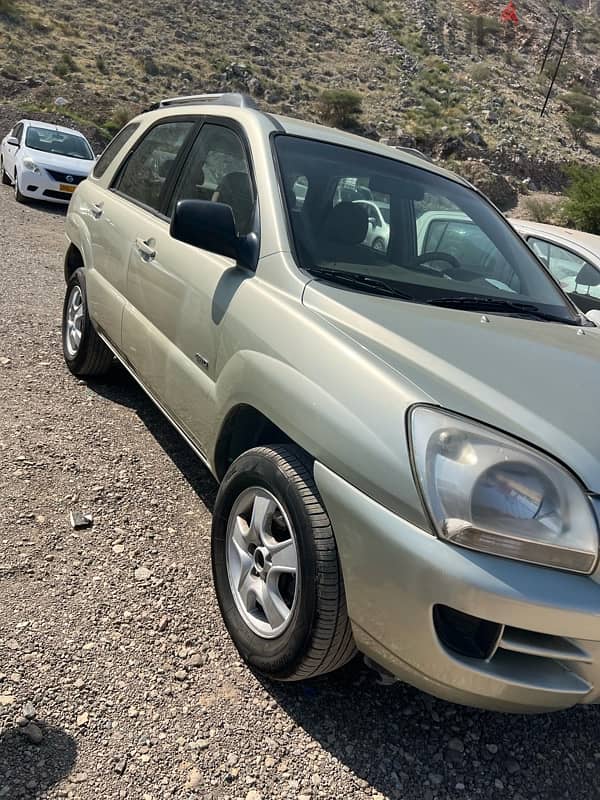 Kia Sportage 2008 good condition 4 cylinder 2.0 cc oman car 8