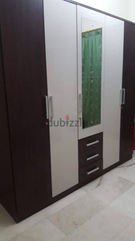 5 door wooden cupboard 1