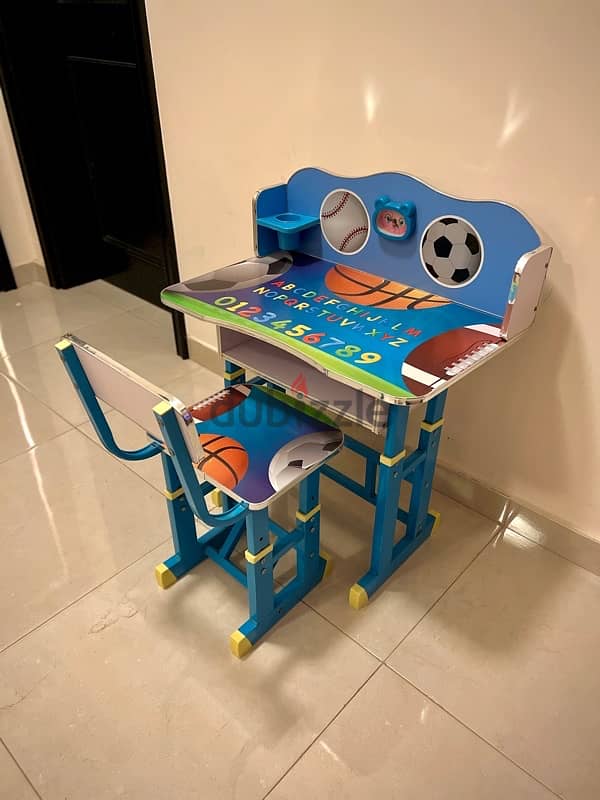 Studying desk for kids 0