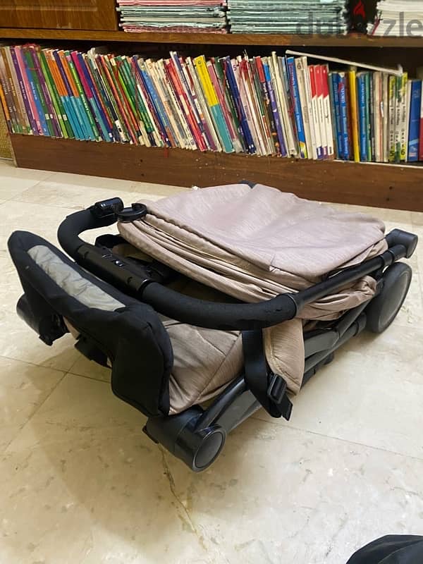 Giggles Foldable Stroller 2