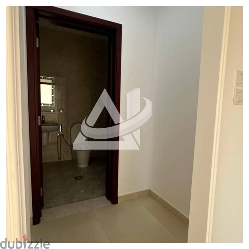 ADV302**Beautiful 5 bedrooms,6 toilets villa for Rent in AlKhoud 6 9