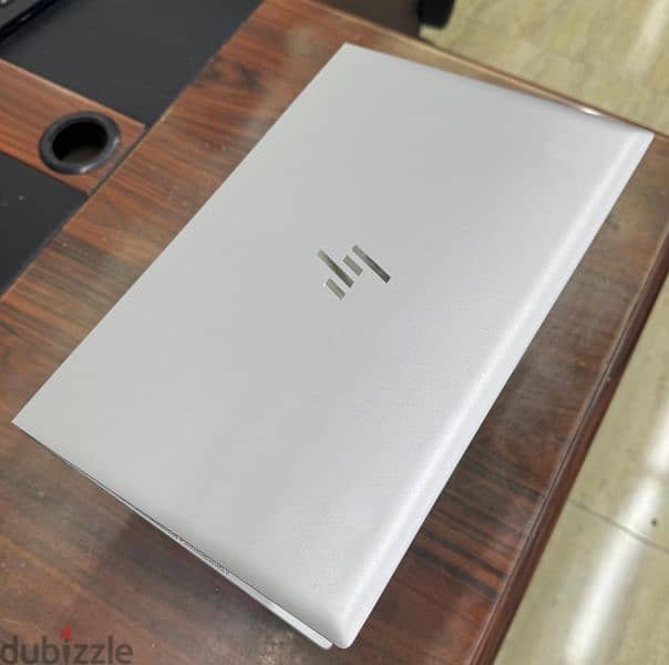 hp elitebook 830 G8 core i7 11th Gen 2