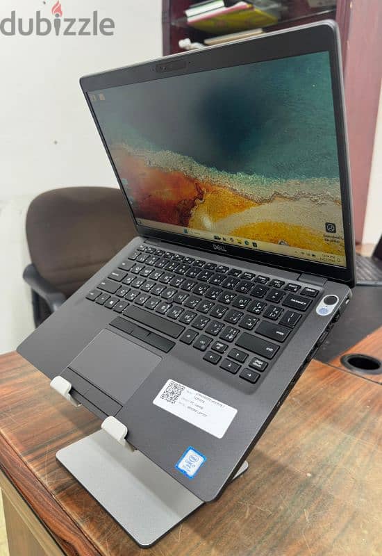 dell latitude 5400 core i7 8th Gen 14 inch borderless FHD display 3