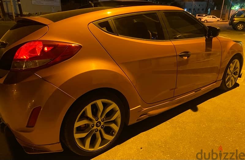 Hyundai Veloster 2012 in Good Condition 7