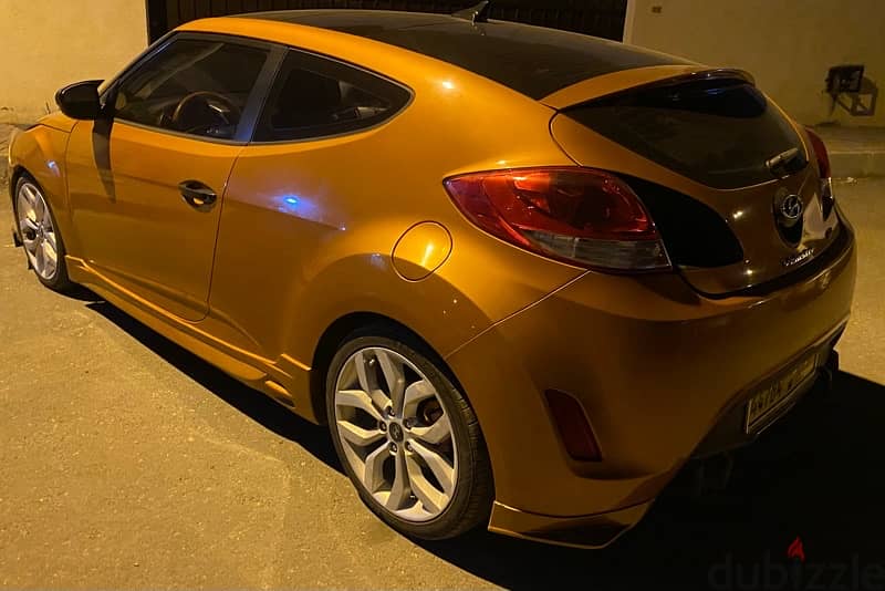 Hyundai Veloster 2012 in Good Condition 8