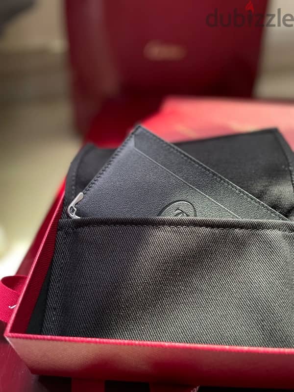 محفظة كارتيير اصلية جديدة للبيع Cartier orignal  card holder for sale 1