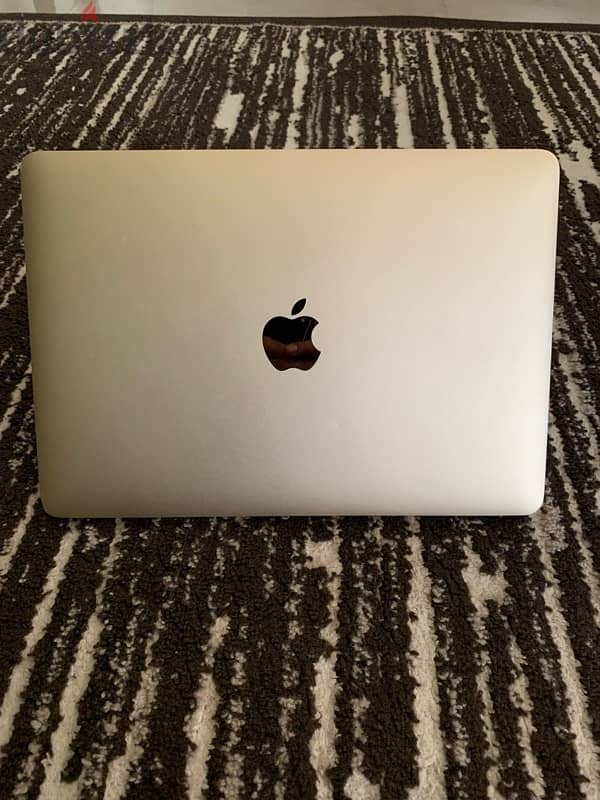 Apple MacBook 2016 for sale 0