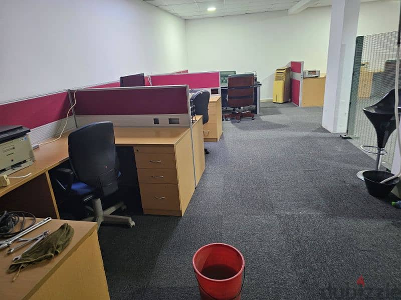 office with store for rent 0