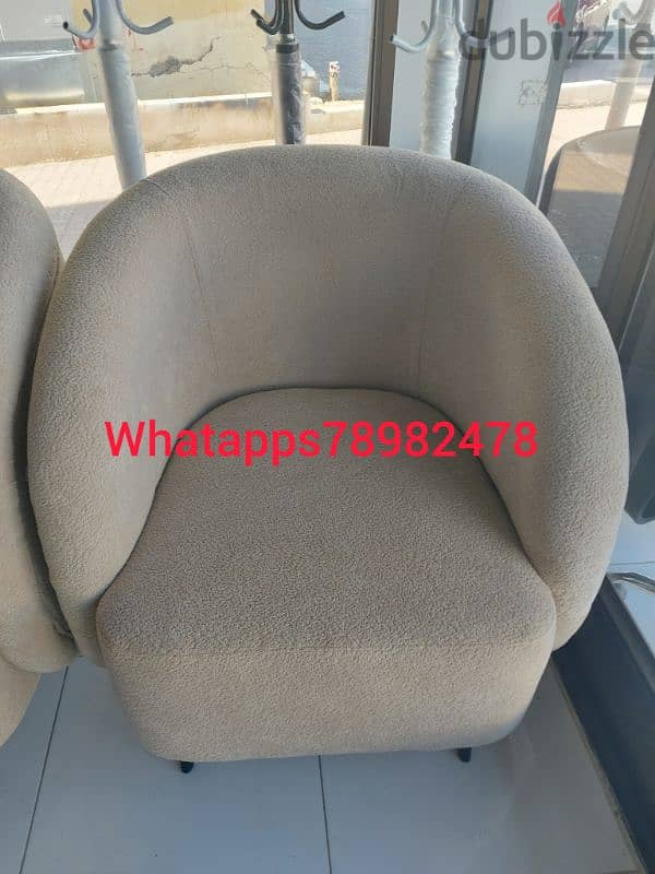 Special offer new 8th seater without delivery 260 rial 5