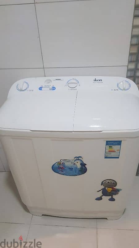 wash machine very good condition 0