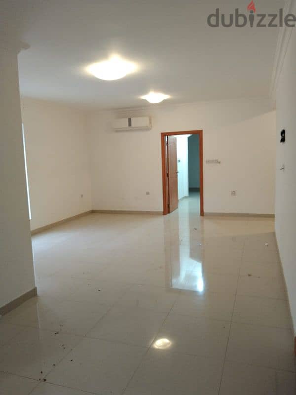 Amazing large villa in Al Ansab for rent for 600 ro 7