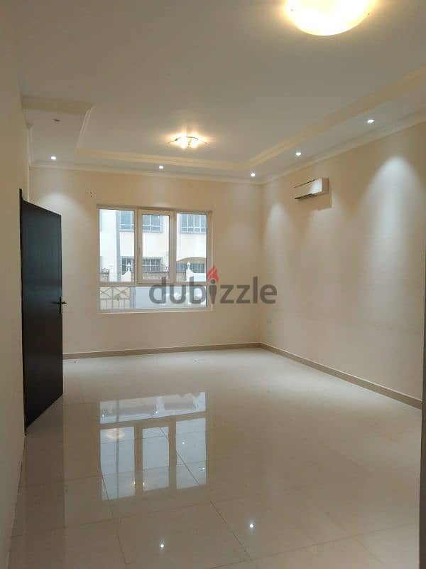 Amazing large villa in Al Ansab for rent for 600 ro 9