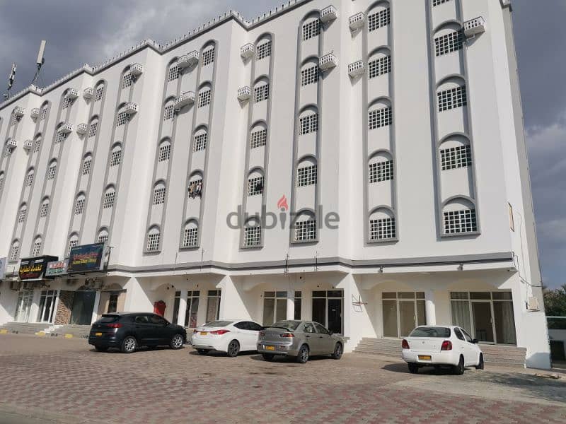 شقه واسعه للايجار اليومي في نزوى Apartment for rent Nizwa 2