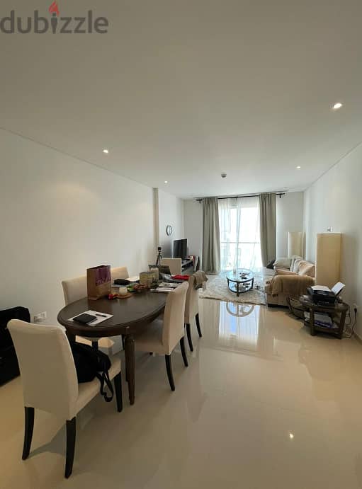 Spacious pool view 2 bed room flat Al Mouj 5