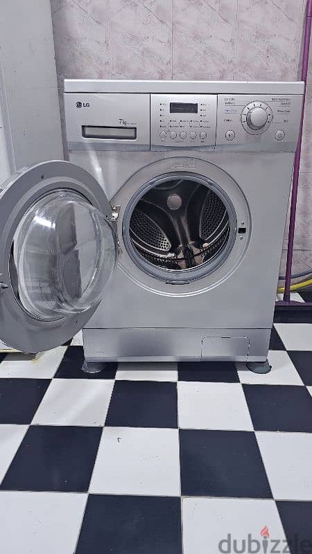 غسالة بحالة ممتازة - Washing machine in excellent condition 2