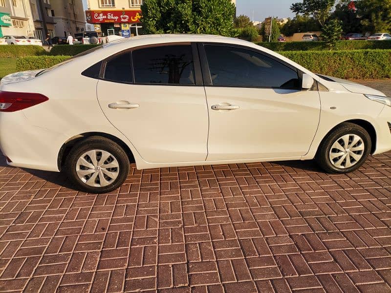 Toyota Yaris 2019cc1.5 first owner cash or installment 0