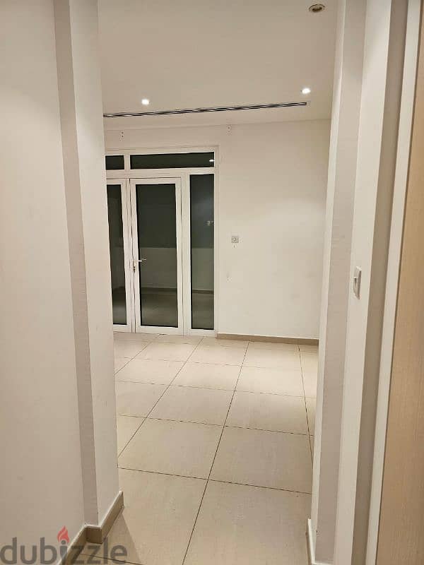 townhouse in almouj 7