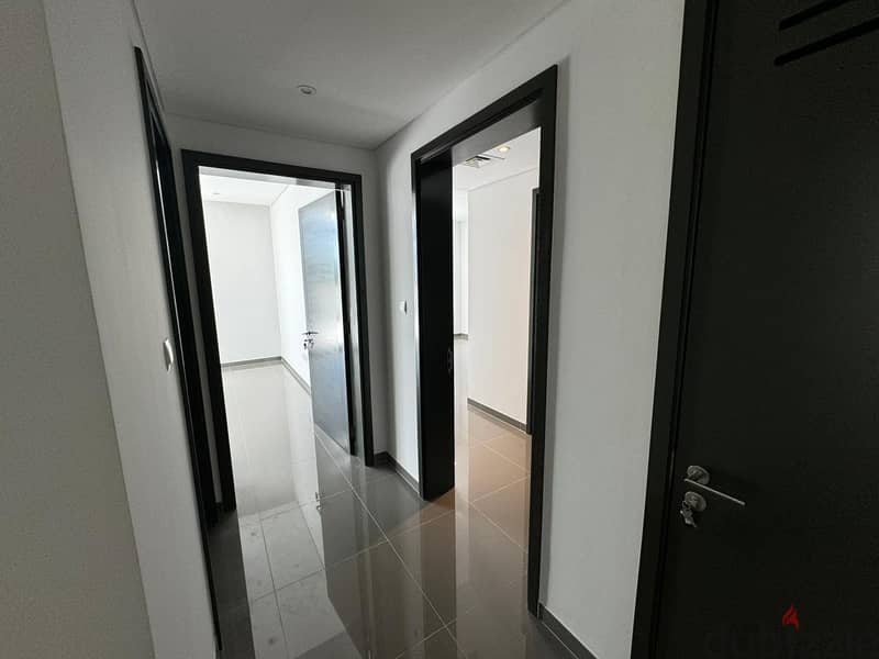 2 BR Ground Floor Apartment with Partial Seaview in Al Mouj 14