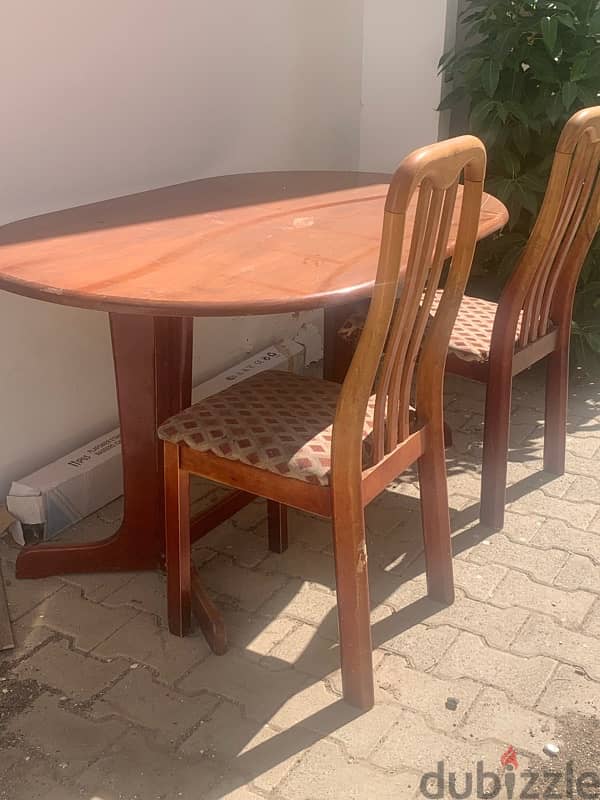 dinning table with 2 chairs 1