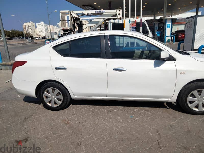 Nissan Sunny 2013 0