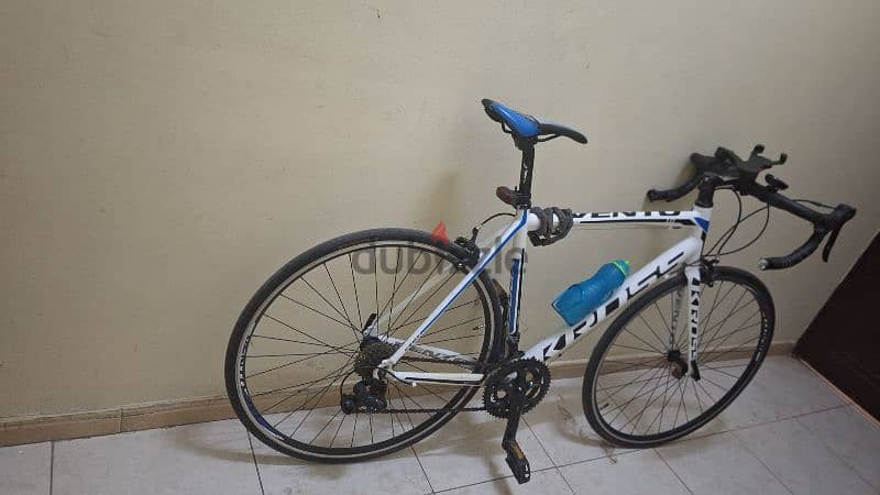 Road Bike 80 OMR 3