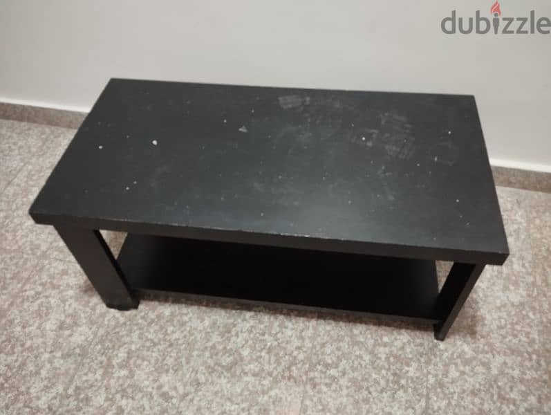 PAN furniture old simple table طاولة بسيطة من حول الإمارات 0