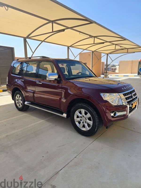 Mitsubishi Pajero 2017 0