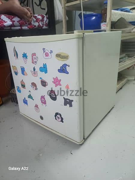 Mini refrigerator super general 2