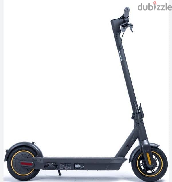 Segway Ninebot MAX G30 Electric Kick Scooter 3