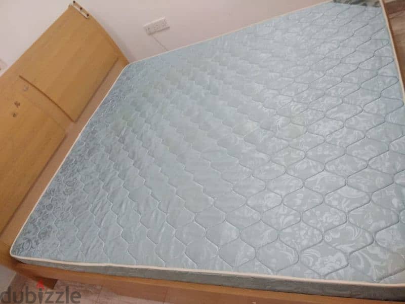 mattress available 6×6 and 6×3 spring have mattress 16