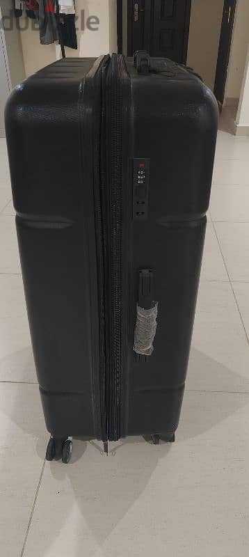 luggage 3