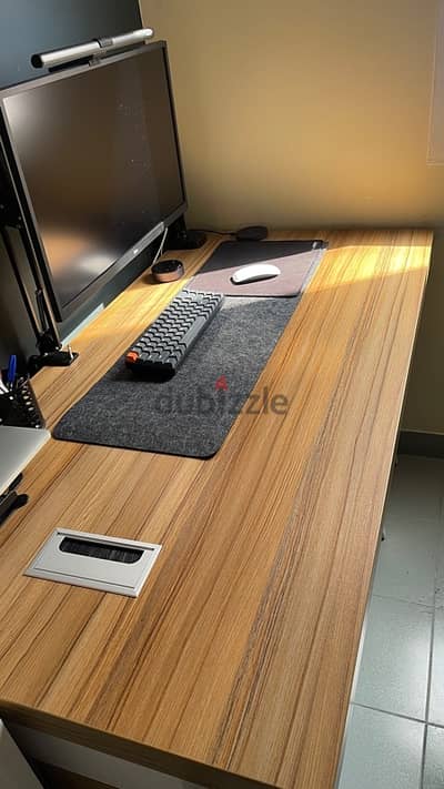 Study Table / Desk