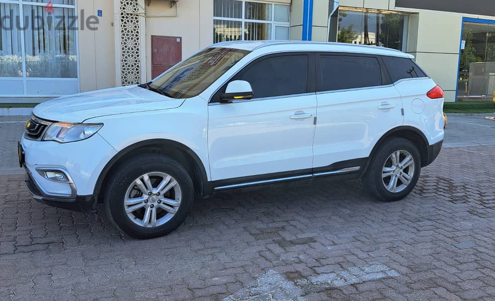 2017 Geely Emgrand X7 Sport, Lady Driven 0