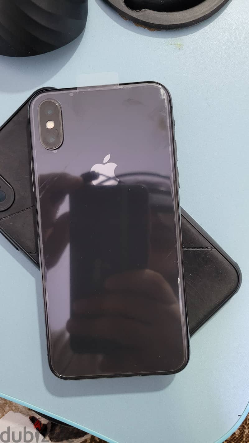 iPhone X 64GB in Good Condition 2