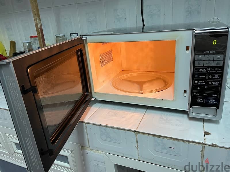 Microwave Oven 24+ Ltr 5