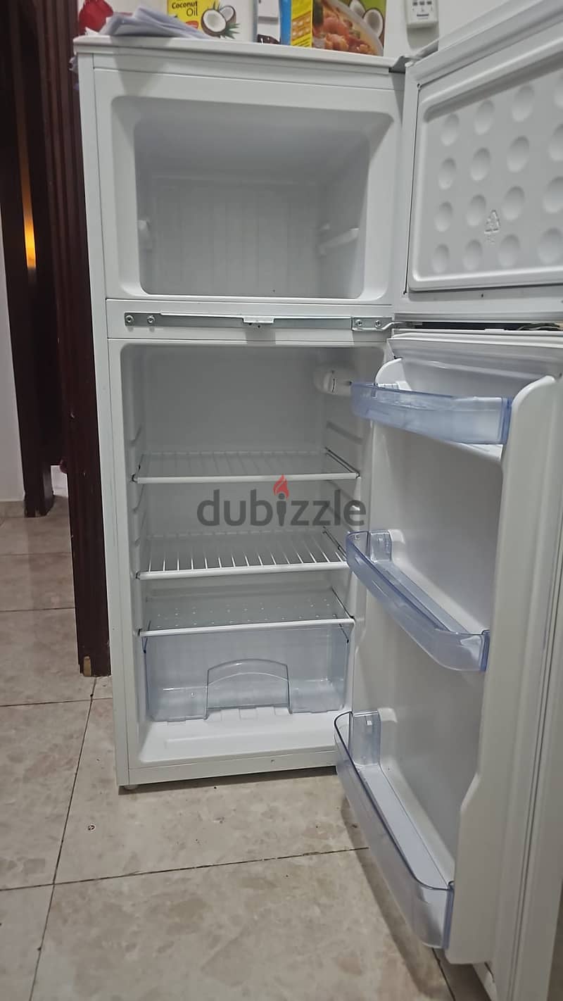 Refrigerator , only 1 year used, 175L 2