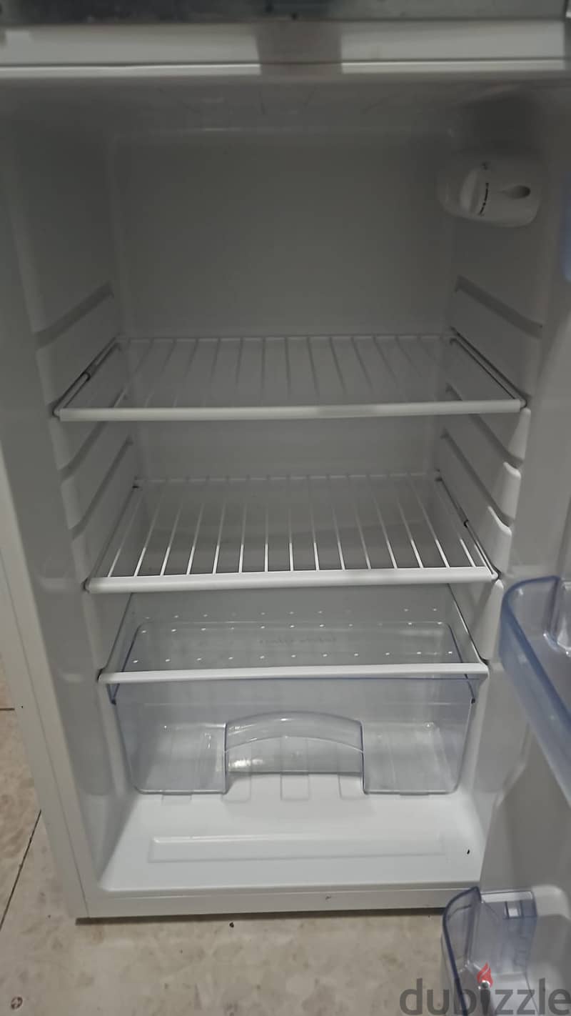 Refrigerator , only 1 year used, 175L 3